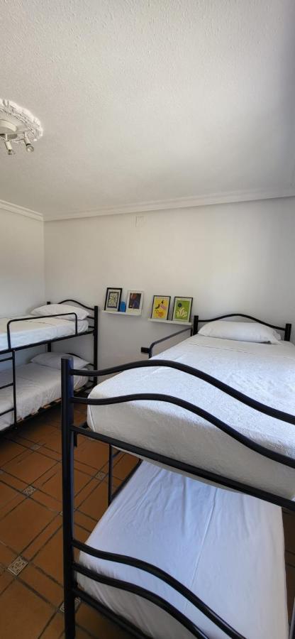 Four-Bedroom House,1401128000:JPEG